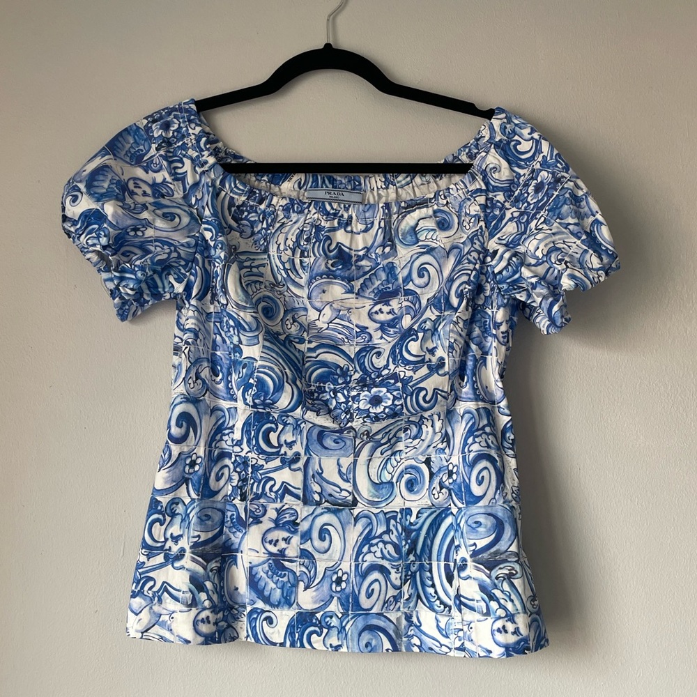 Prada Top SZ 44